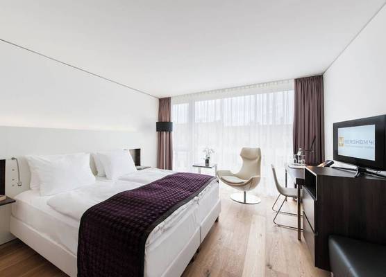 Bergheim 41 Hotel im Alten Hallenbad 1
