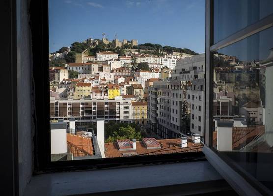 Castle View at Lisbon Heart Apartment, By TimeCooler 1