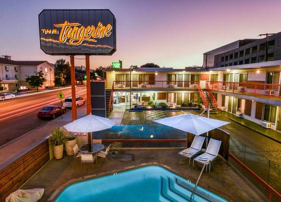 The Tangerine - a Burbank Hotel 1