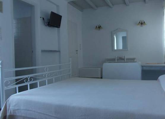 Hotel Manos 1