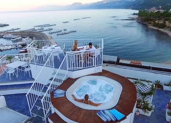 BUE MARINO Hotel & Rooftop Bar 1