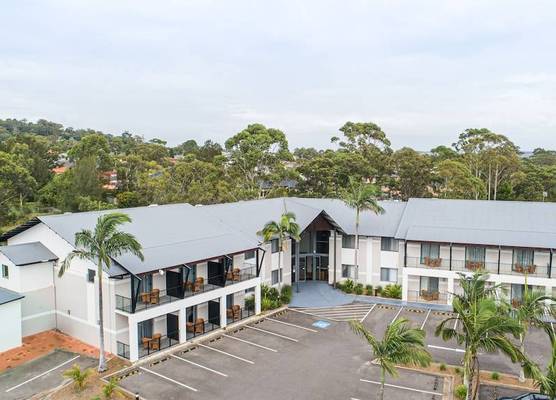 Warners at the Bay 1