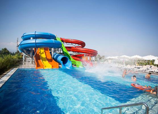 Water Side Resort & Spa 1