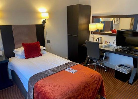 Staverton Park Hotel & Golf Club 1