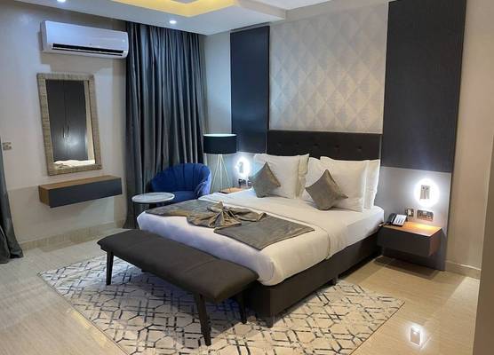 Wali's Suites 1