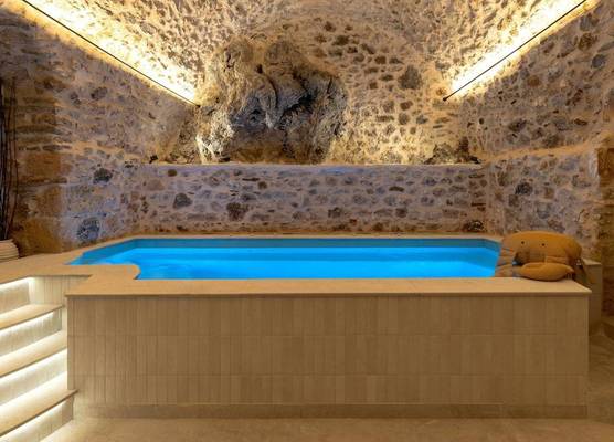 YeeOn Boutique Hotel, Gythio - Historic Hotels of Europe 1