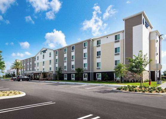 WoodSpring Suites Port St Lucie 1