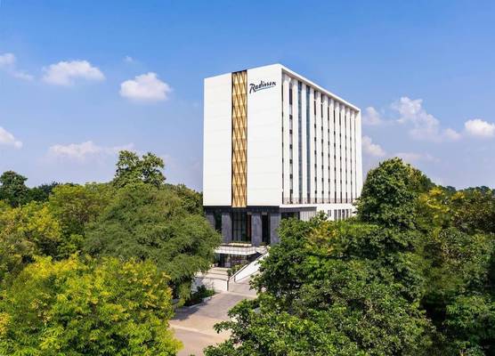 Radisson Hotel Prayagraj 1