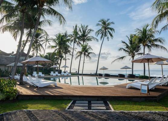 Nirwana Beach & Resort 1