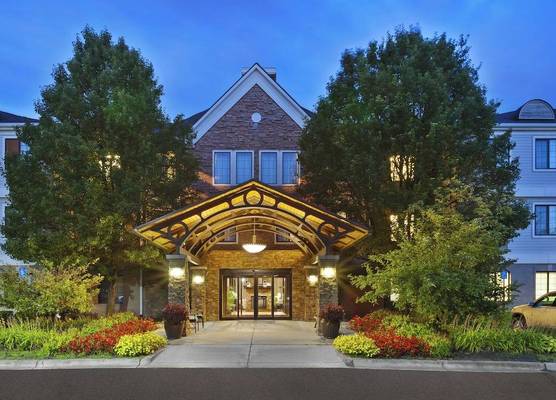 Staybridge Suites DETROIT-UTICA by IHG 1