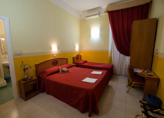Hotel Cherubini 1