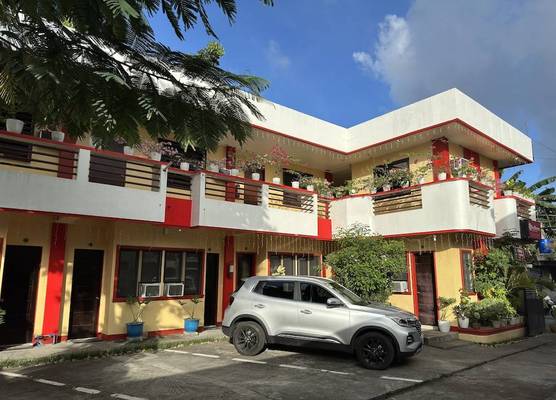RedDoorz near Mariners Legazpi 1