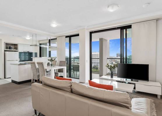 Republic Apartments Brisbane City 1