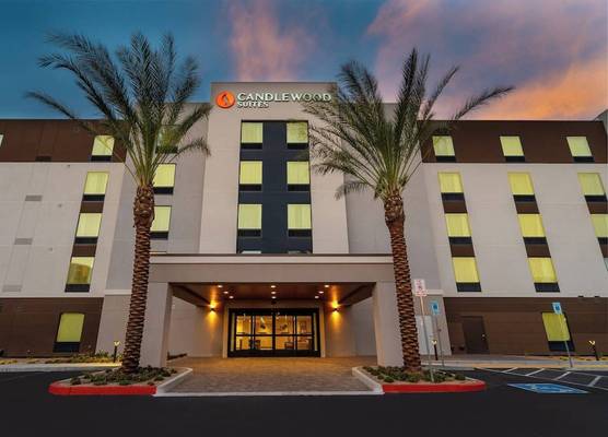 Candlewood Suites LAS VEGAS - E TROPICANA by IHG 1