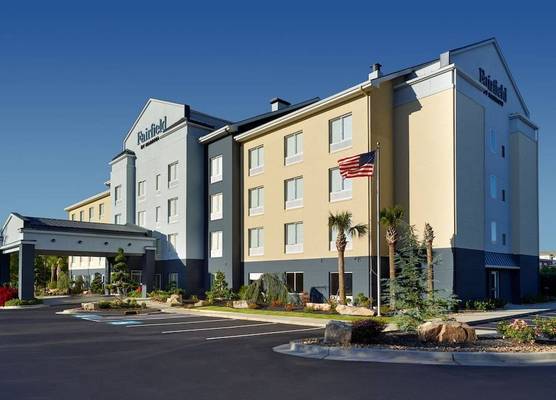 Fairfield Inn & Suites Atlanta McDonough 1