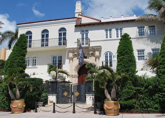 The Villa Casa Casuarina 1
