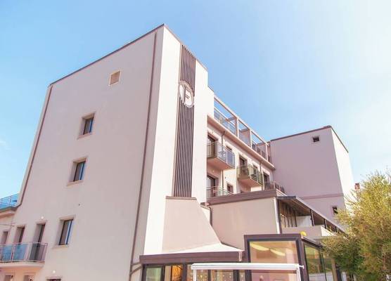 Ferretti Beach Hotel 1