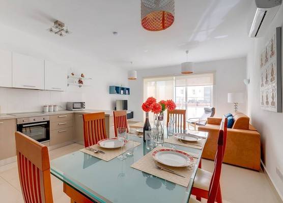 Prime Location Apartment with Side Seaviews 1