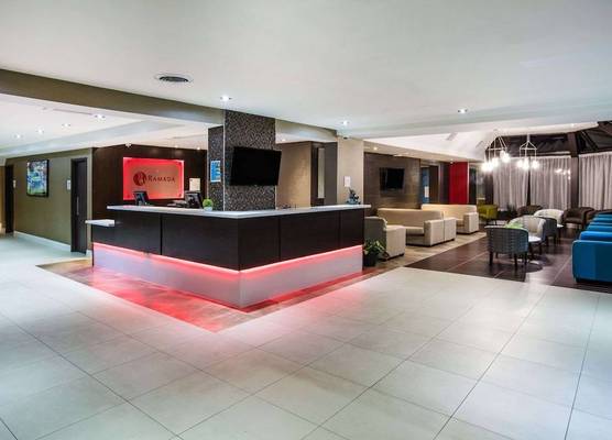 Ramada by Wyndham Jacksons Point 1