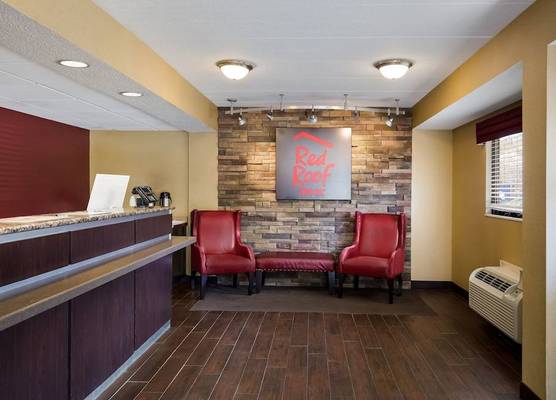 Red Roof Inn Wilkes-Barre Arena 1