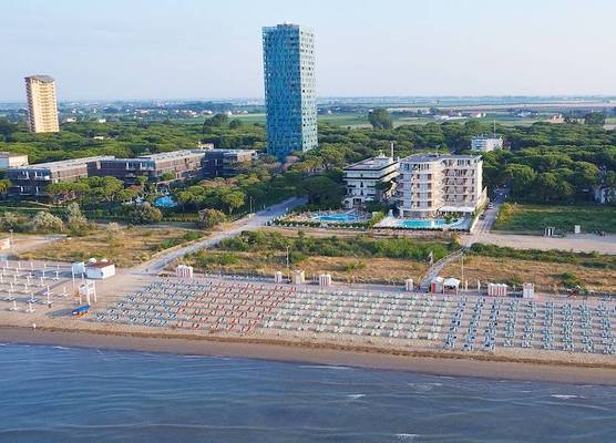 Jesolopalace Hotel & Aparthotel 1