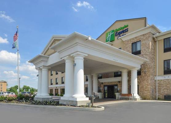 Holiday Inn Express & Suites GREENFIELD by IHG 1