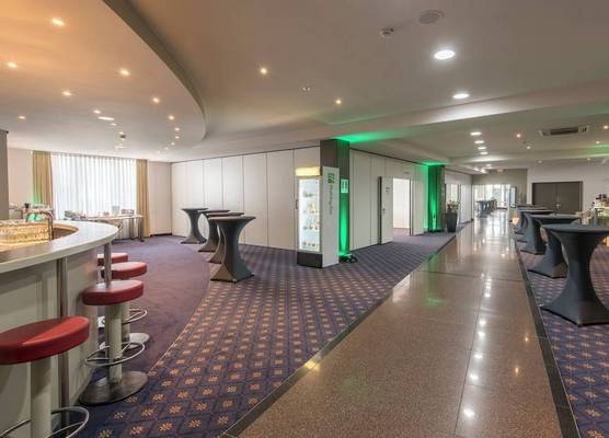 Holiday Inn MUNICH - UNTERHACHING by IHG 1