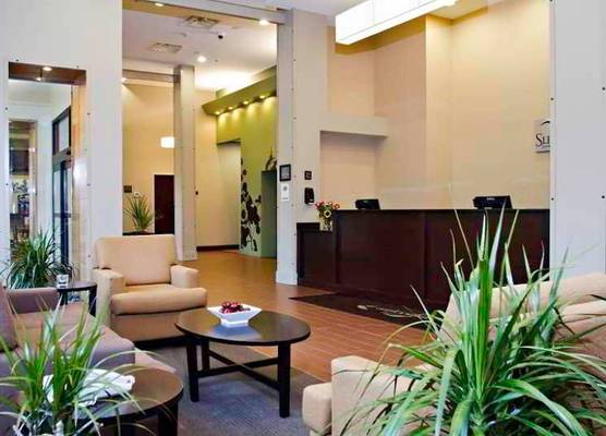 Sleep Inn & Suites Downtown Inner Harbor 1