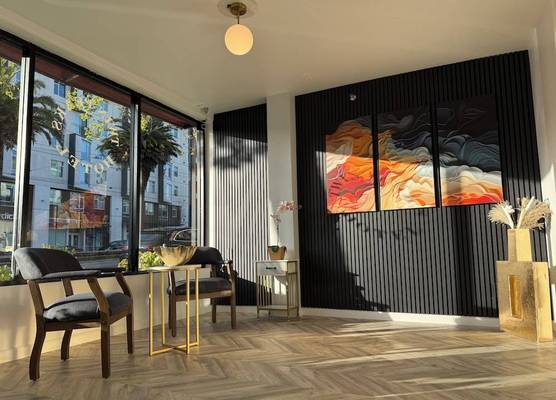 Twin Peaks Hotel 1