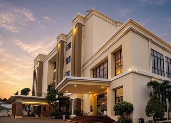 Riss Hotel Malioboro 1