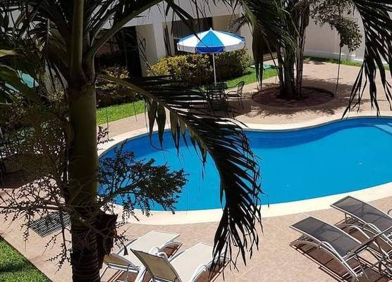 Hotel Holly 1