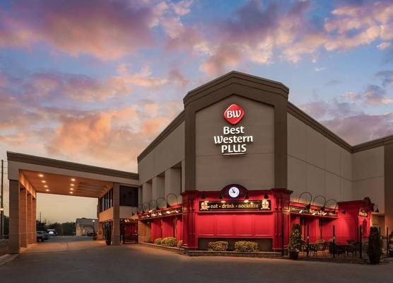Best Western Plus Cobourg Inn & Convention Centre 1
