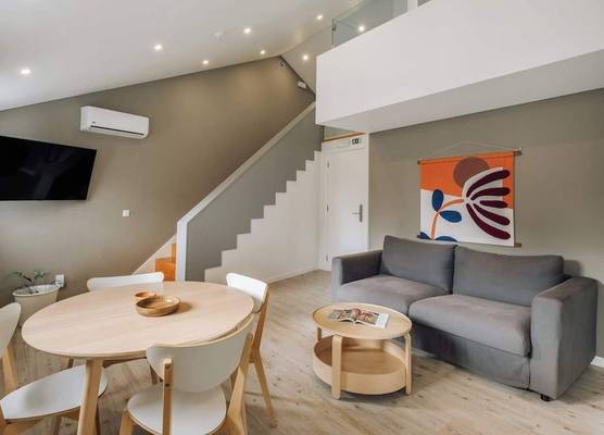 Lisbon Oriente Suites by Olala Homes 1