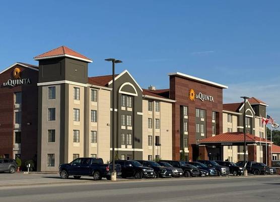 La Quinta Inn & Suites - New River Gorge National Park 1