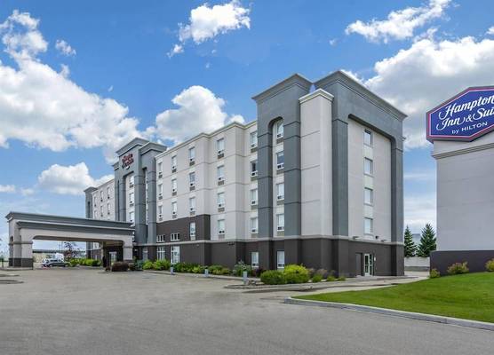 Hampton Inn & Suites by Hilton Edmonton/West 1