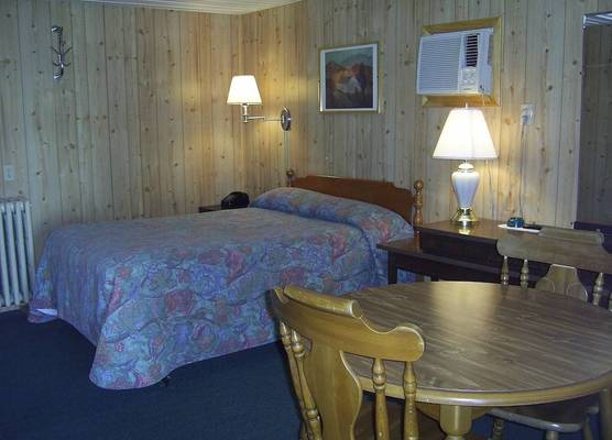 Cedar Grove Motel 1