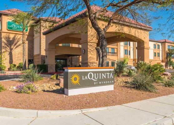 La Quinta by Wyndham Las Vegas Airport South 1