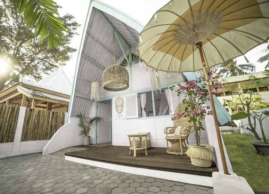 7SEAS Cottages 1