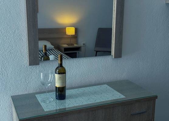 Tritonas Rooms 1