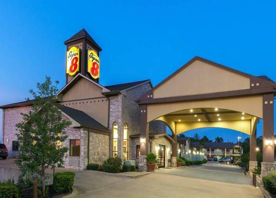 Super 8 by Wyndham Fairfield Tx 1