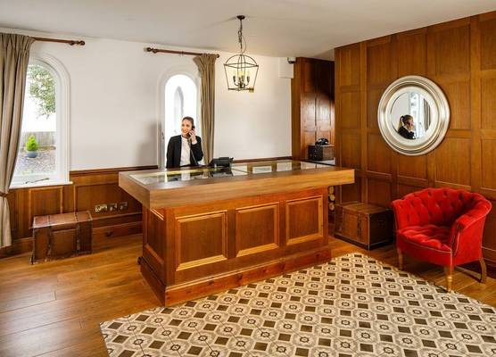 Mercure Oxford Hawkwell House Hotel 1
