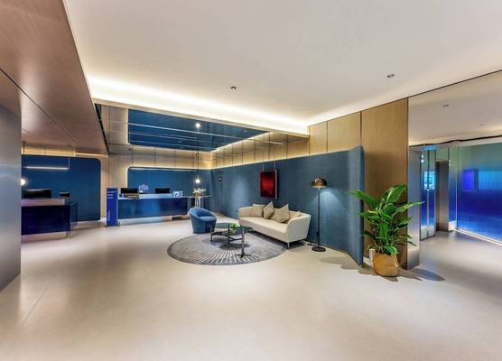 Holiday Inn Express Shanghai Jing'an Temple by IHG 1