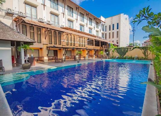 Grand Santhi Hotel 1