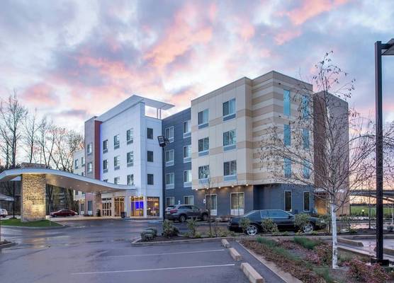 Fairfield Inn & Suites by Marriott Eugene East/Springfield 1