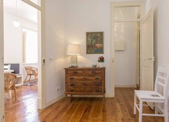 Spacious Alfama Duplex, By TimeCooler 1