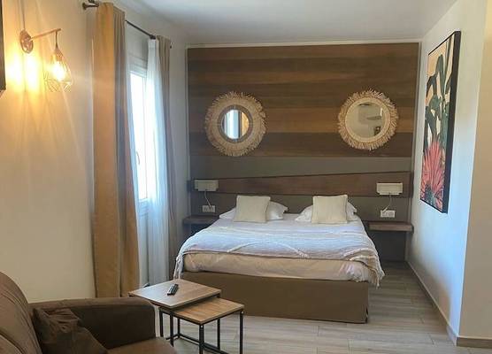 Hôtel & Restaurant Les Mouettes 1