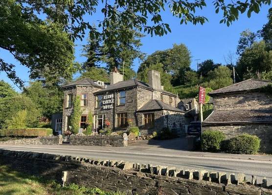 Elen's Castle Bed, Breakfast and Bar 1