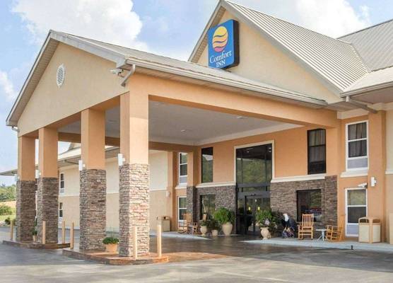 Comfort Inn at Royal Blue 1