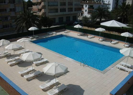 Nautilus Hotel 1