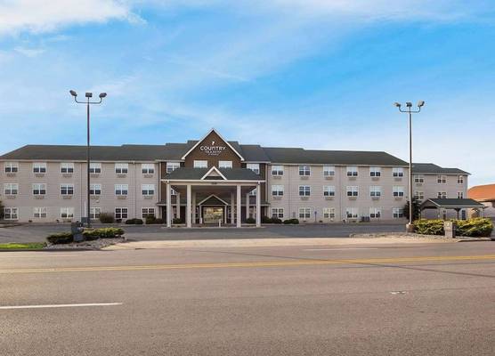 Country Inn & Suites by Radisson, Marion, IL 1